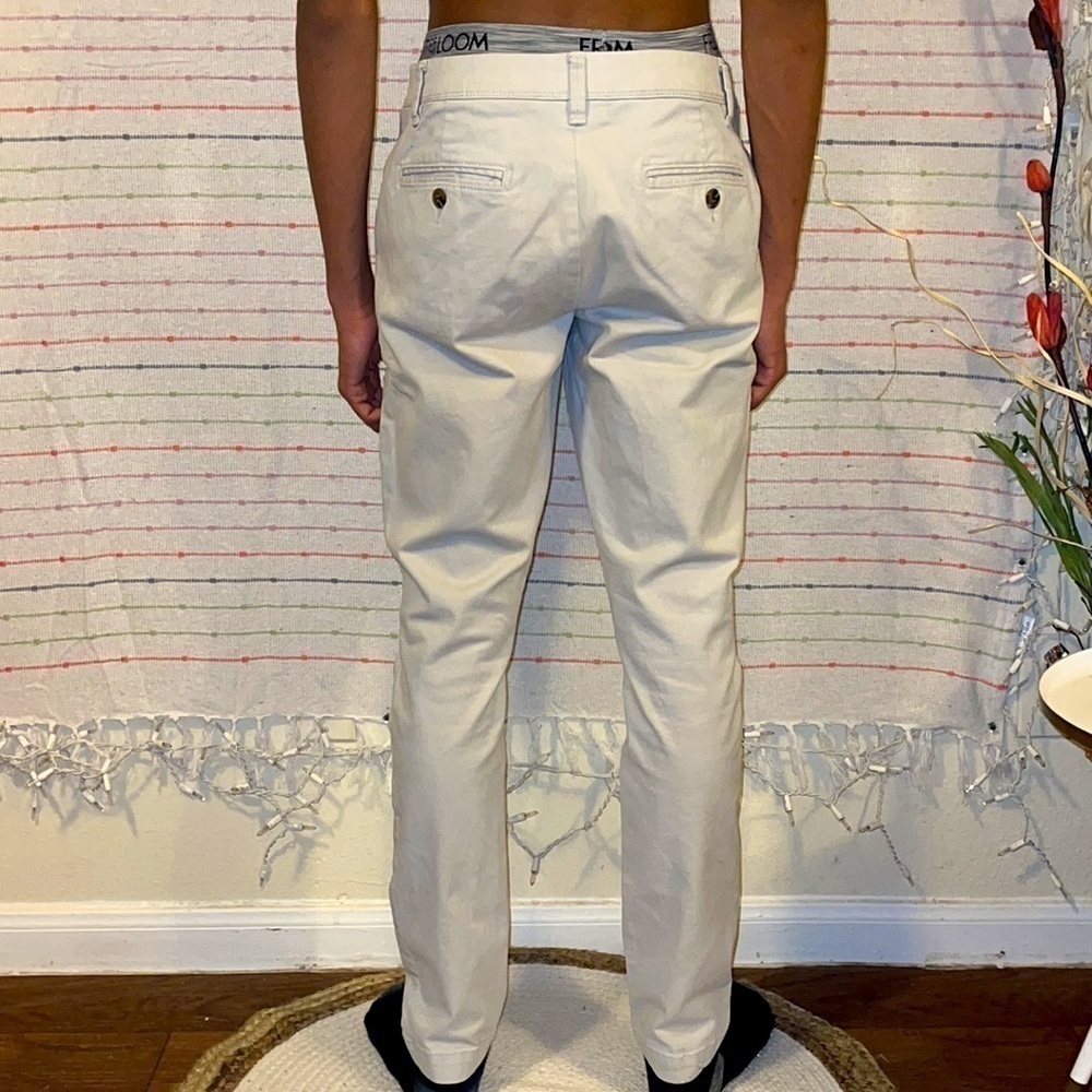Aeropostale NWOT Skinny Straight Chino Pants - Picture 4 of 7